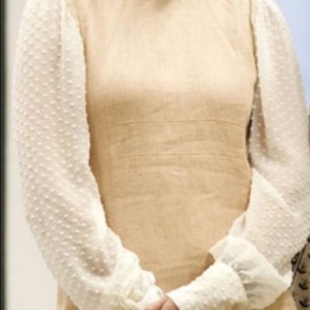 ***ISO*** In search of this dress; DON'T Purchase